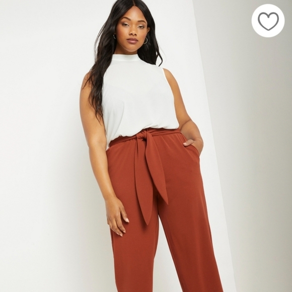 ELOQUII Mock Neck White Sleeveless Blouse Top Tank - Size 20 - Picture 3 of 3